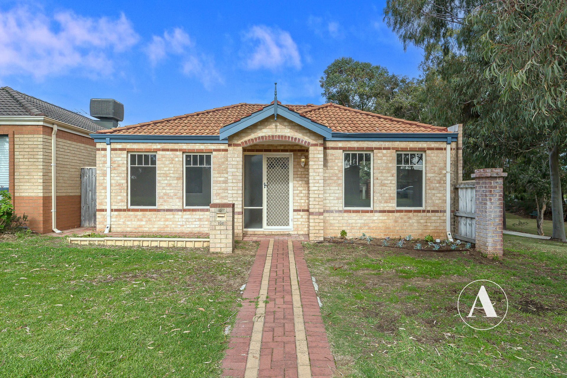 Listing image for 1/5 McGregor Road, Palmyra  WA  6157
