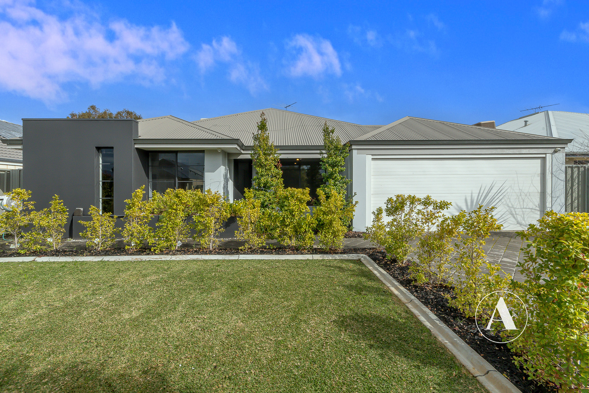 Listing image for 93 Princeton Circuit, Aubin Grove  WA  6164