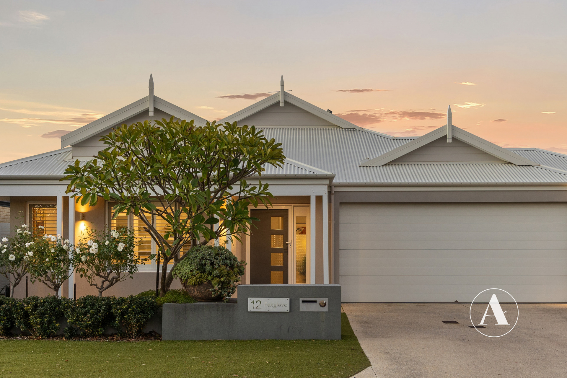 12 Foxglove Street, Piara Waters WA 6112