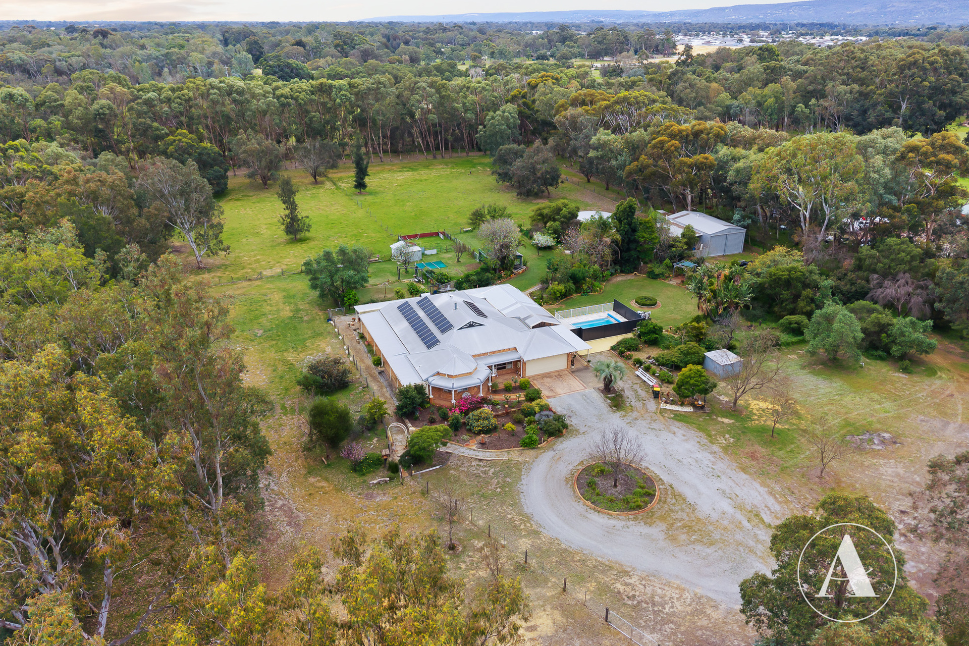 Listing image for 38 Stockmans Close, Oakford  WA  6121