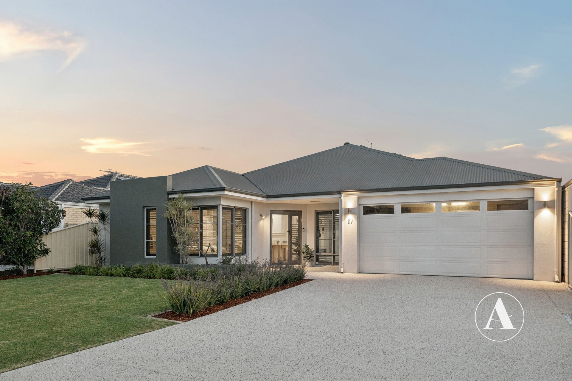27 Bayonne Corner, Piara Waters WA 6112