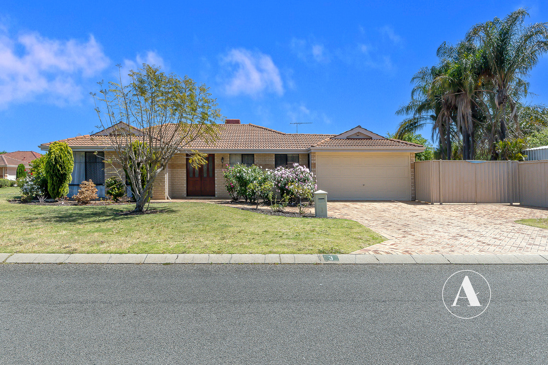 3 Molloy Circuit, Atwell WA 6164