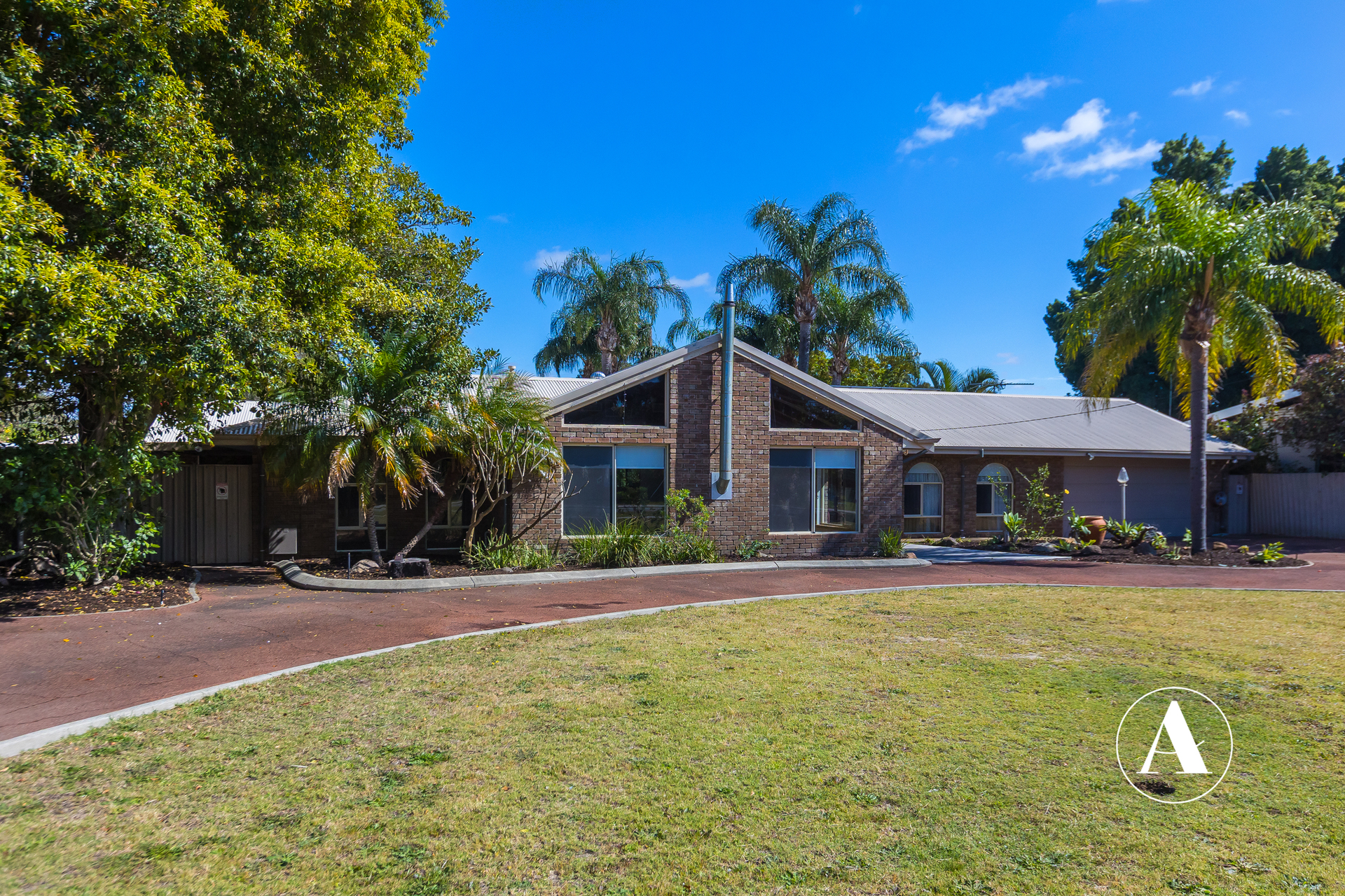 Listing image for 29 Brabourne Street, Maddington  WA  6109
